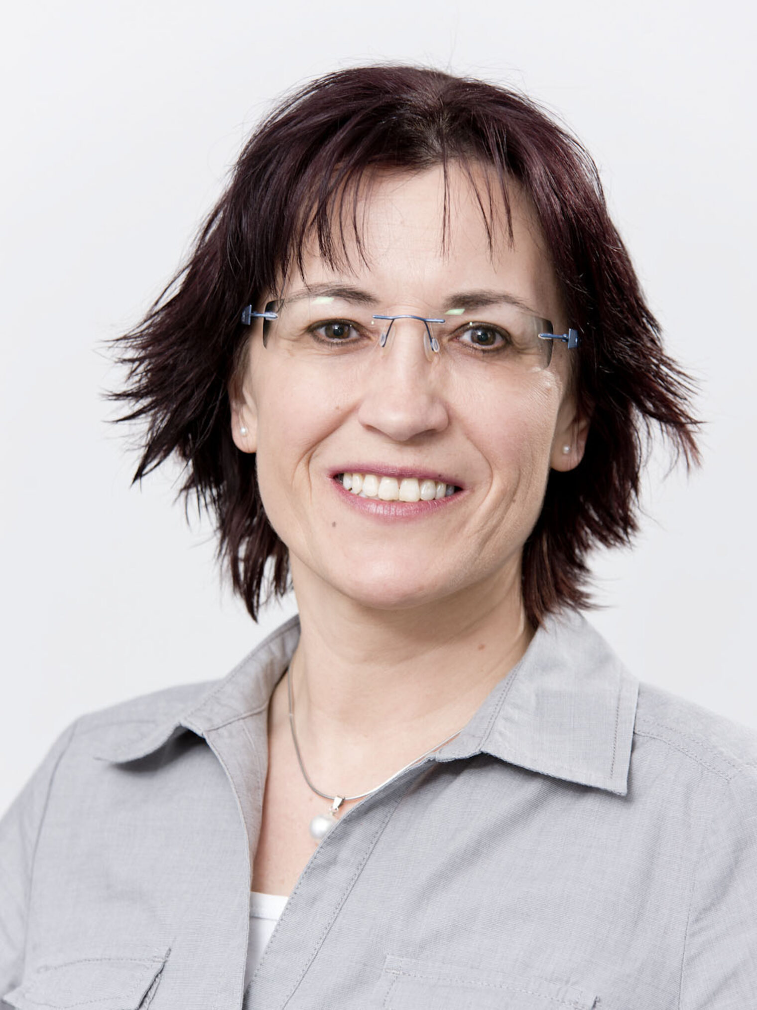 Gabi Bauer